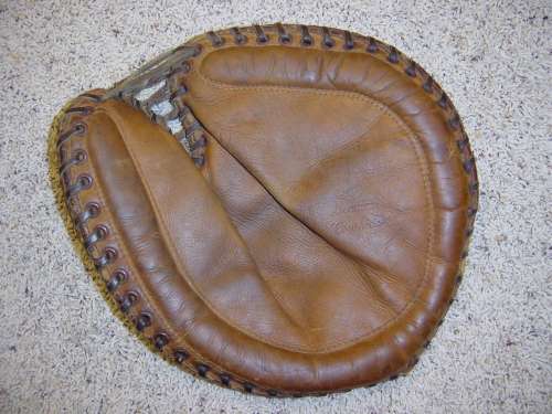 Nokona CM52 Soft Ball Front